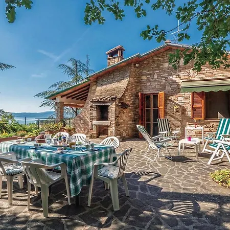 Nyaraló Cozy In Magione -pg- With Wifi *